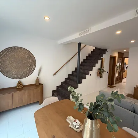 Ferienhaus Aya House *
