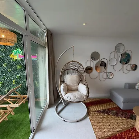 Aya House Ferienhaus